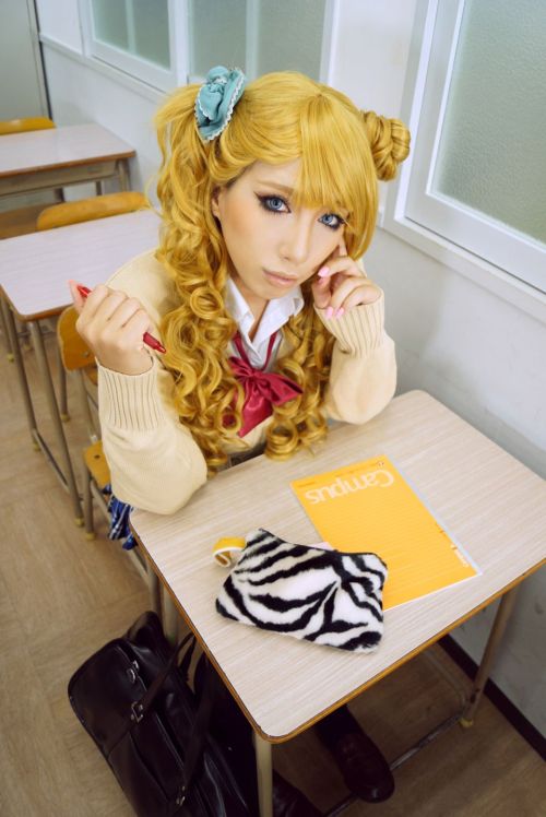 ;9