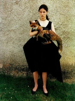 a-state-of-bliss:Vogue Italia Nov 1997 - Haylynn Cohen by Juergen Teller