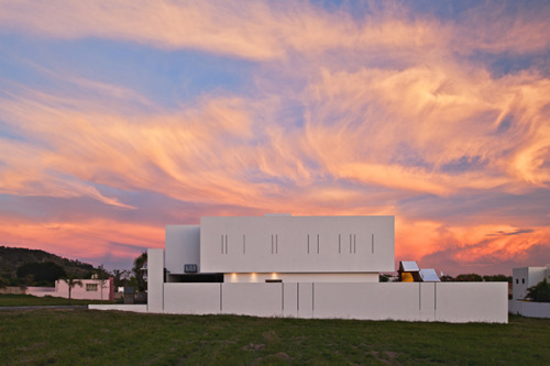 lackist:  Casa del Viento by Ricardo Agraz (January 2014)