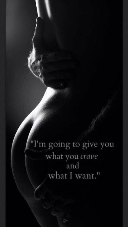 cumlickmywetpussy:  Oh Daddy ❤