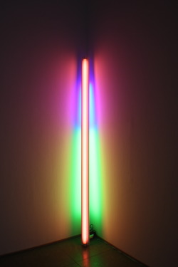 contemporary-visual-art:     Dan Flavin 