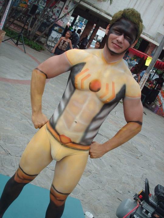 smileyouroncamerablog:  Painted Bodies