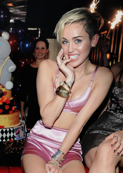 Miley Cyrus Daily