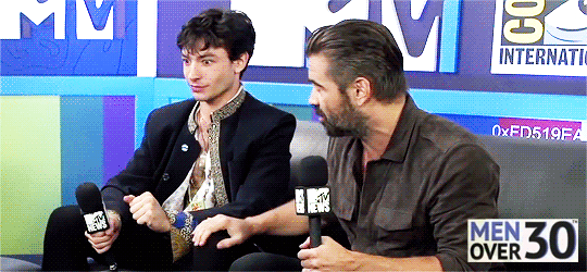 joeysparklezdudkiewicz: teegzz:   vikander:   alfonsoccuaron: Inspired by (x) Bonus:   THEYRE ALL WHITE EXCEPT THE ONE   why do you think there’s such a huge issue with rasicm in the gay comunity  I didn’t know Gabriel Garcia Bernal and Diego Luna