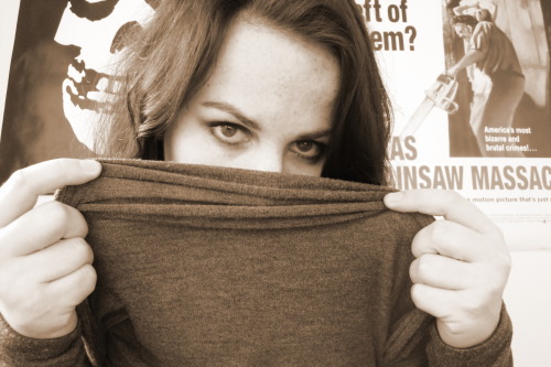 erinalkaline:  Still cleaning up the old hard drive. Throwback to those shitty blinds