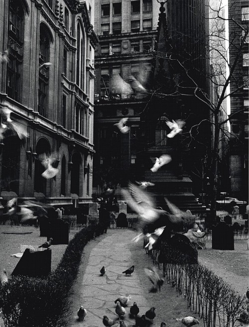 last-picture-show:   Mario de Biasi, New York, 1955 