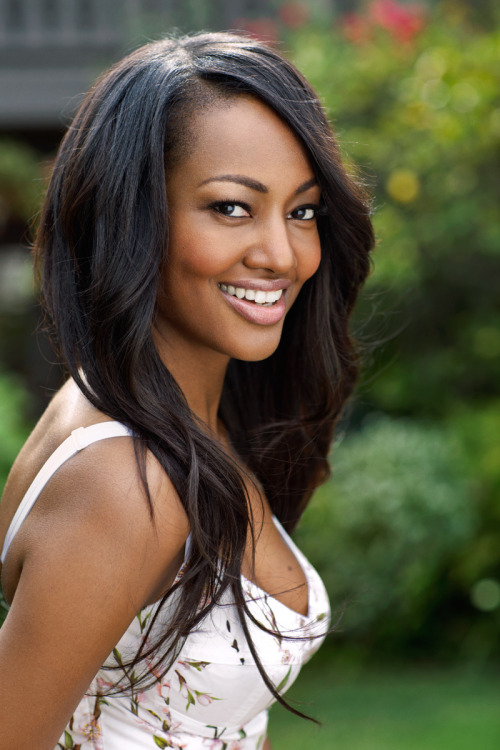 perfect-black-beauty:  Nichole Galicia.