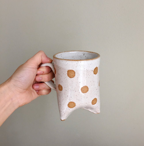 sosuperawesome:Mugs and Planters by Mud To Life on EtsySee more ceramicsSo Super Awesome is also on 