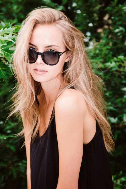 needlefm:  © the_sardonic_iconic | More Beauties here 