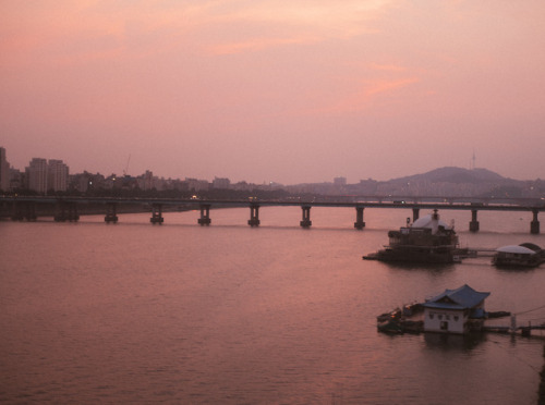 inhwa-kim:  August 2, 2018.Cheongdam Bridge, Seoul.