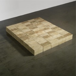 baja-baja:  Carl Andre,   Equivalent V,