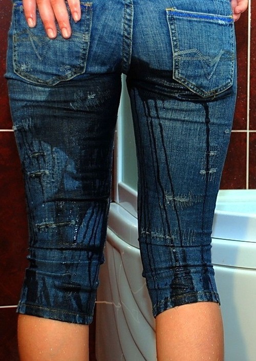 Women peeing