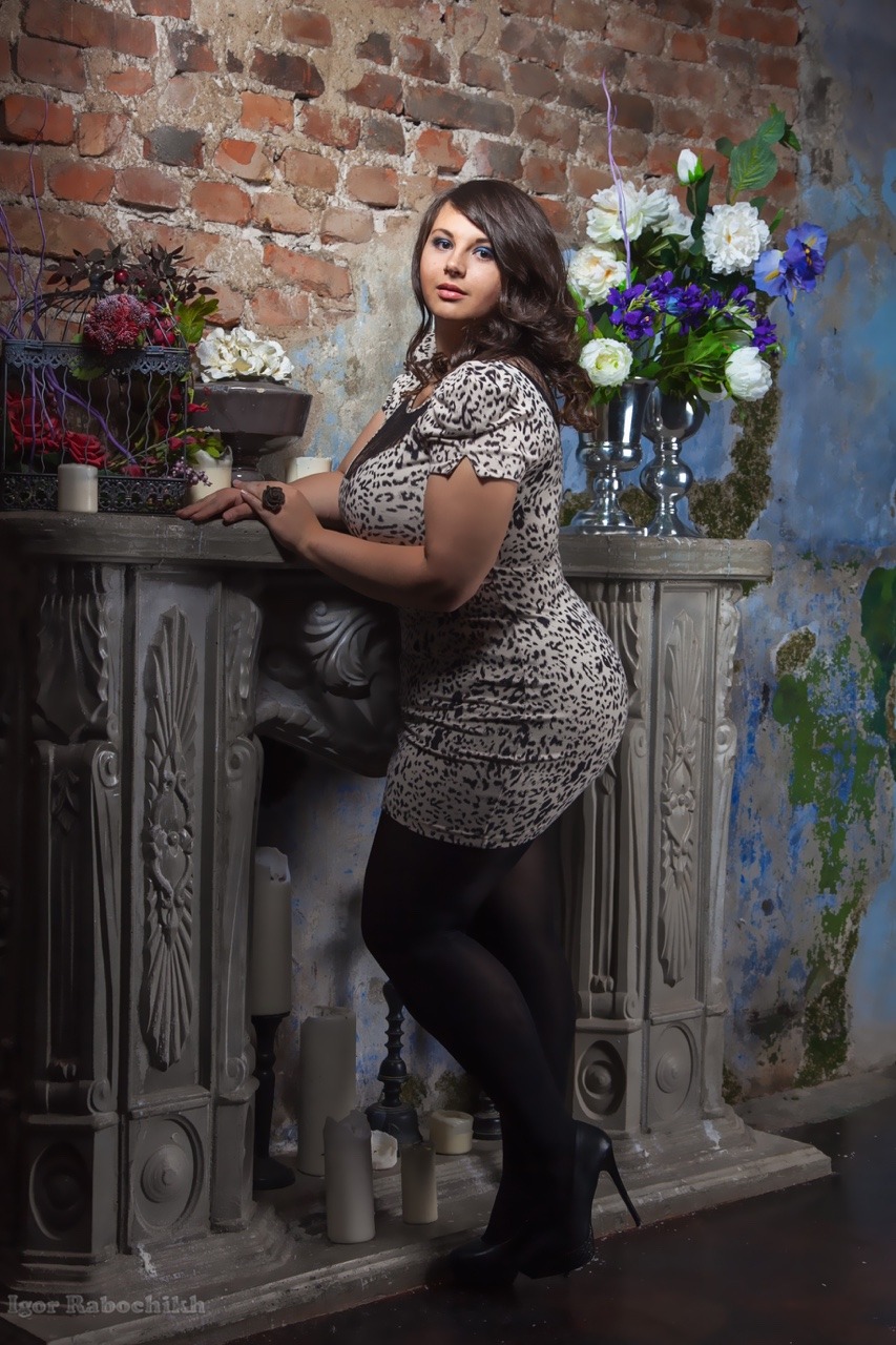plussizemodelalexandra:  Photo by Igor Rabochihh  Model Alexandra Shcherbakova