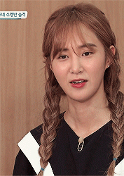 kwonyuri:  　  　truly the queen of facial expressions  　 　   cool kiz on