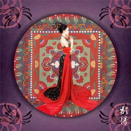 Dunhuang style | 敦煌飞天 by 龄漫