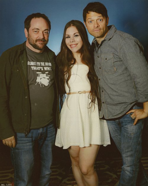 My favorite photo from DC Con! Mark was actually smiling and my hair is so loooong and I love my dre