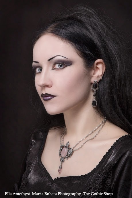 Model: Ella Amethyst Photo: Marija Buljeta... - Gothic and Amazing