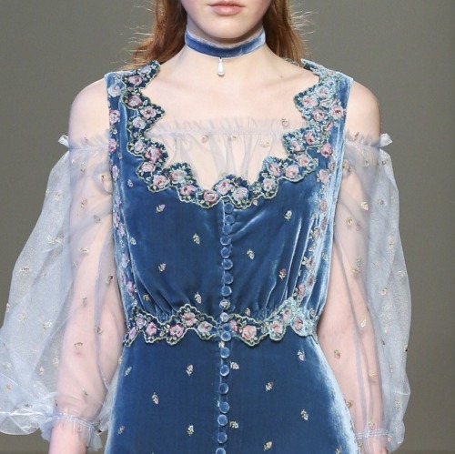 102runway:Luisa Beccaria Fall-Winter 2016