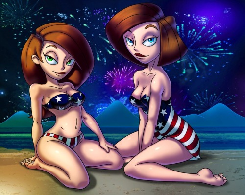 bigcomixgifs:  Kimberly Ann Possible & Ann Possible   4th of July!!!
