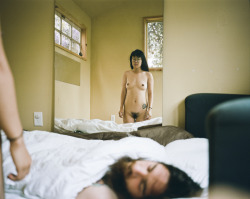 vivian-fu:  Self Portrait in Stacie’s Guest Room, Santa Cruz, March 2014 by Vivian Fu 