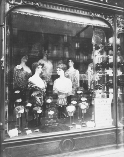 onlyoldphotography:  Eugène Atget: Boulevard