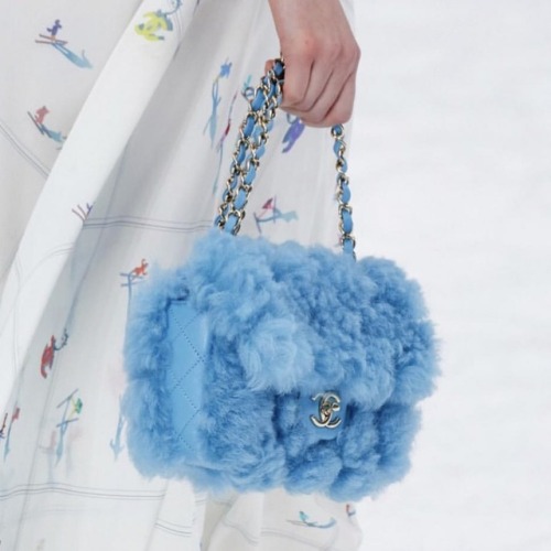 voguedolce: CHANEL FALL 2019