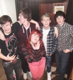 Niall with friends in Mullingar last week (x)