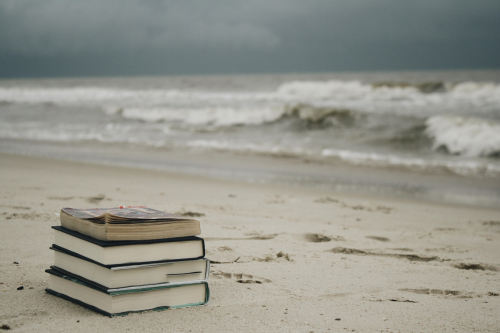 clockworkbibliophile:“The sea is emotion incarnate. It loves, hates, and weeps. It defies all attemp