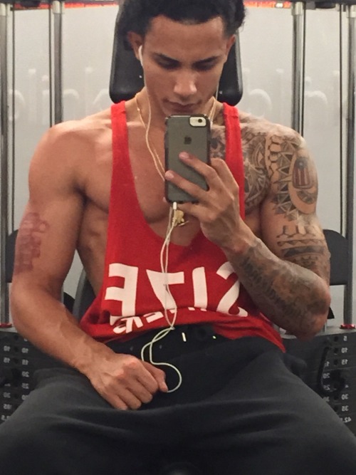 m0ther-0cean:  lordflacko91:  Niggas been asking me where the hell I been at all this time. Where you think I been at when I was gone in the gym getting these gains. Slow progress is good progress. I’m getting bigger 