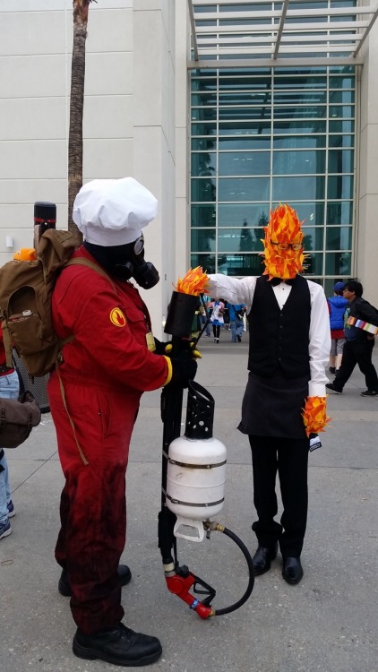 pyrotechnic-tote-pyro:From Saturday at ALA 2016 in OntarioTwo of my favorite characters 