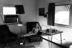 helmutnewtonphoto:  1976 200 Motels, or