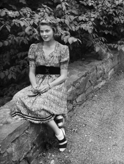 Ingrid Bergman , 30s.