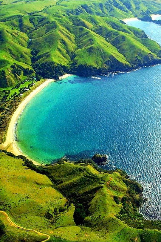 Taupo Bay, New Zealand by Cloudia Spinner