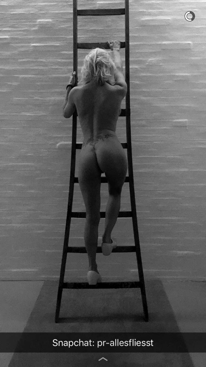 pantarhei-allesfliesst:  Happy snapping