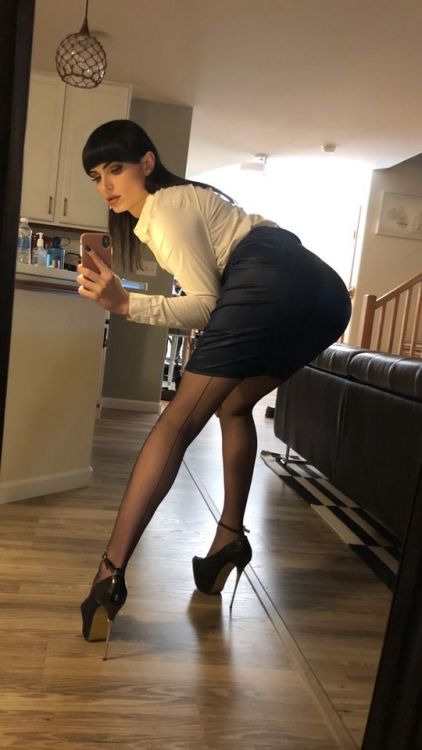 Mature Tranny Wives