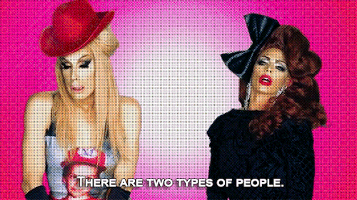 cupofcunteapodcast:   Alyssa & Alaska Thunderfuck Edwards on Alyssa’s Secret {x}.  “Exploring Alaska! Alyssa Does Austin.” “No girl, it’s cute and all that, but I wanna do Dallas.” 