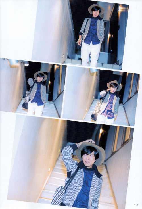 seiyuu:  Kamiya Hiroshi in Voice Newtype No. 59 Please do not reupload / repost my scans anywhere