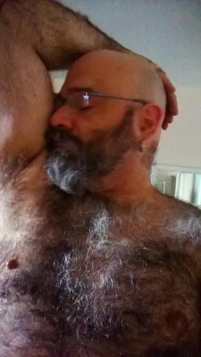 lovethemveryfurry:  Wooooooooooooof    (via TumbleOn)