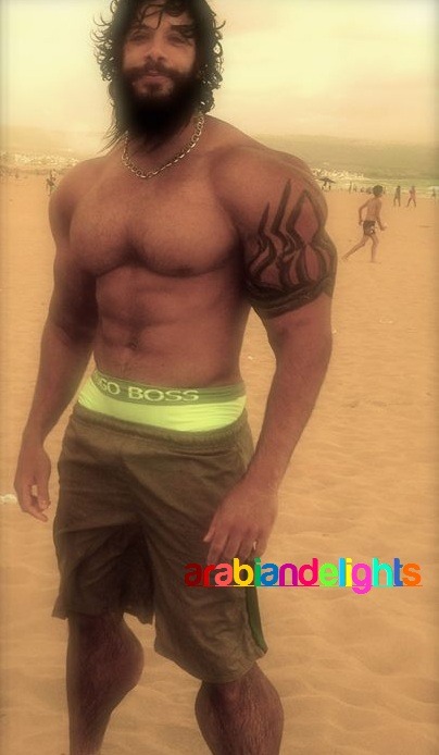 likeumbig:  swanmwa31:  arabiandelights:  Name: BilalHometown: Al Janub, LebanonBirthday: