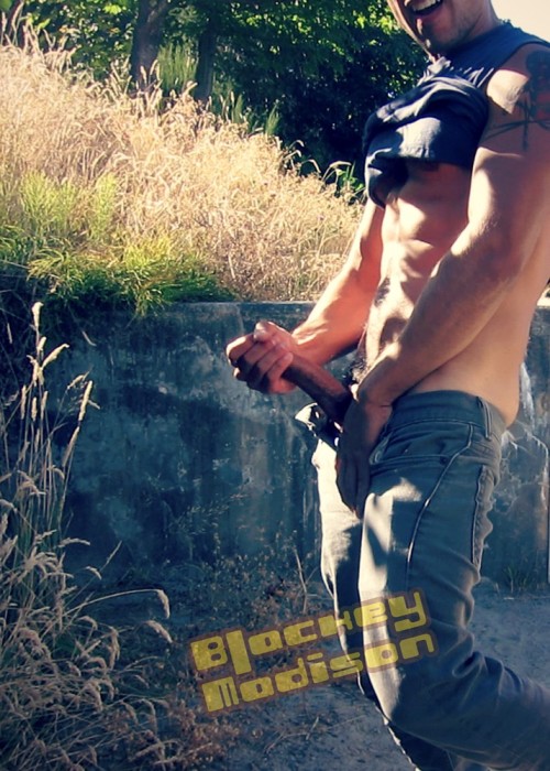 malestrippersunlimited:  [via Male Strippers Unlimited.com] 