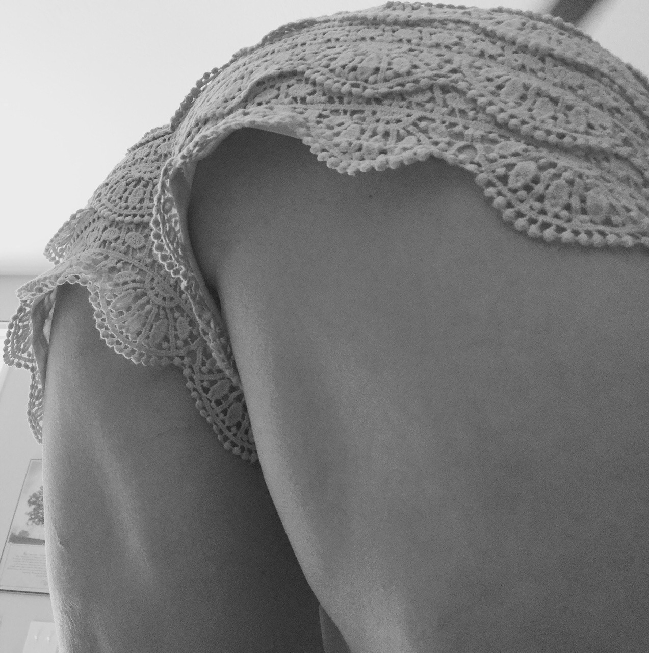 hotwifeamanda:  Sneaky shot!