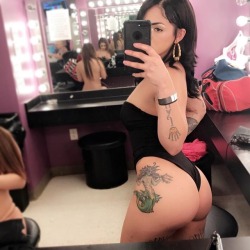 stripper-locker-room:  https://www.instagram.com/lilie_leahndra/