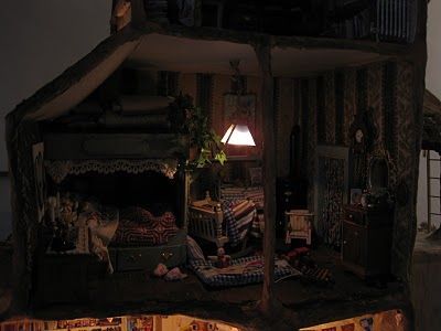 decadent-dollhouse:“The Mouse Mansion of adult photos