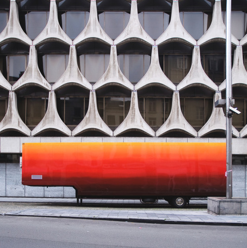 dequalized: Untitled photo, Brussels, Belgium, by Ylenia Arca.