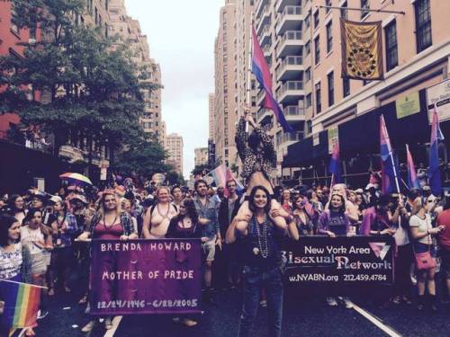 bisexual-community: Bisexual+ Contingent at NYC’s 2017 LGBT Pride March &amp; Festival Cal