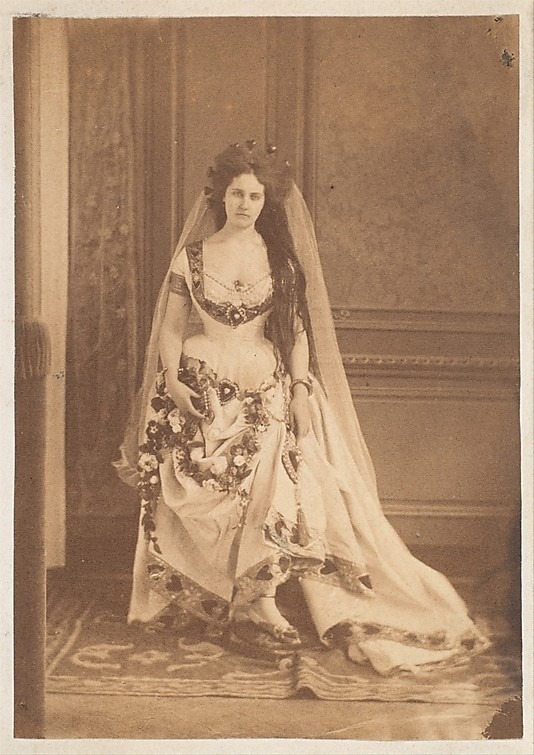 zoetica:  Patron saint: Countess De Castiglione