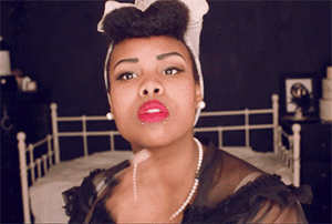 iridessence:  Lookin’ cute as a brown button. INSTAGRAM: iridessence 