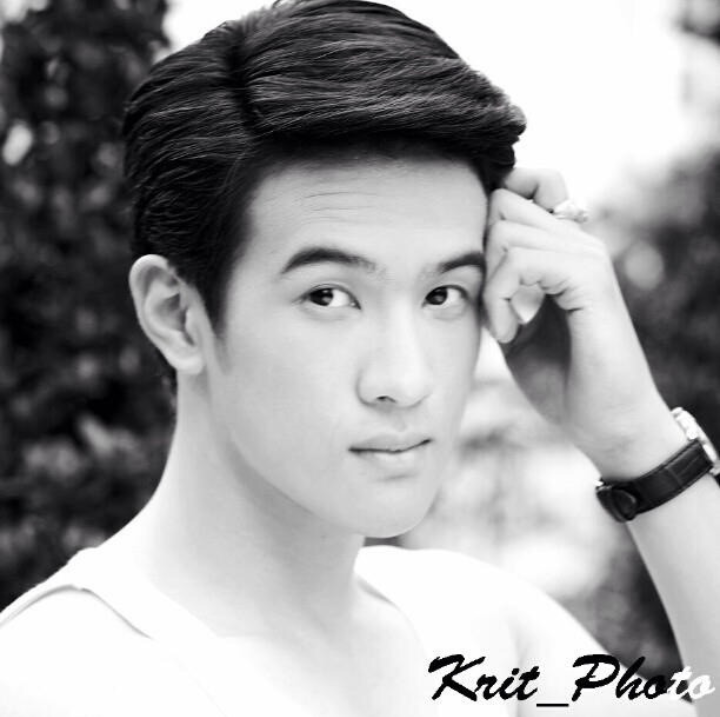 eatthebrushandpencil:All of my favorite Thai actors :D Mario Maurer Mark Prin Peach