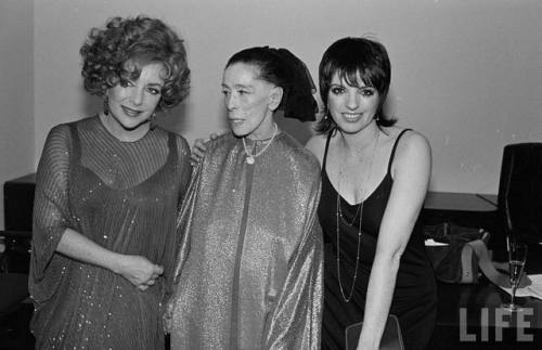 Elizabeth Taylor, Martha Graham, and Liza Minnelli(1983)