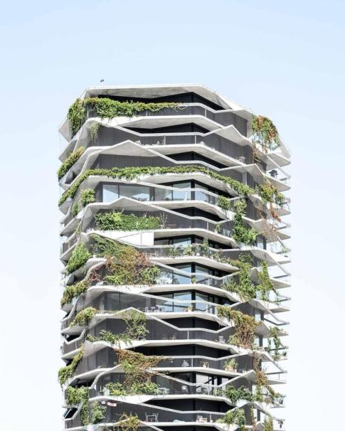 plantyhamchuk: architecture-anddesign: Garden Tower in Bern, Switzerland [OC][1500x1200] here’